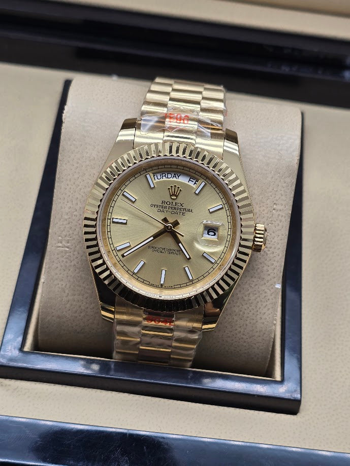 Rolex Day-Date 40 mm Full Yellow Gold Champagne Dial President